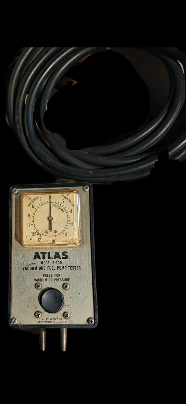Atlas Model 9-100 vacuum and fuel pump tester - Image 1