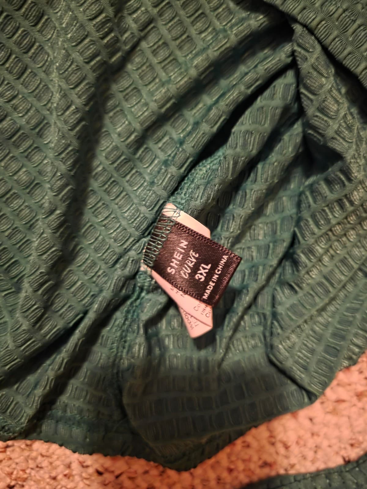 Women's Shirt sz 3X - Thumbnail 3