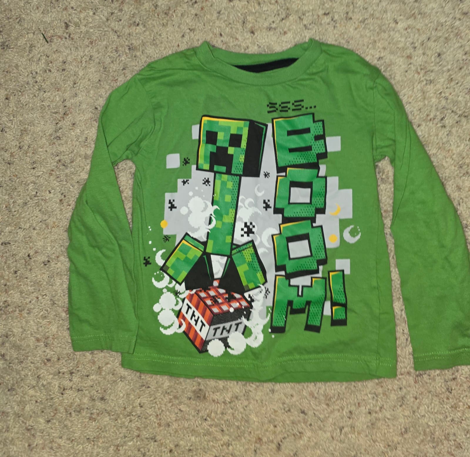 Boys Minecraft Shirt sz 6 - Image 1