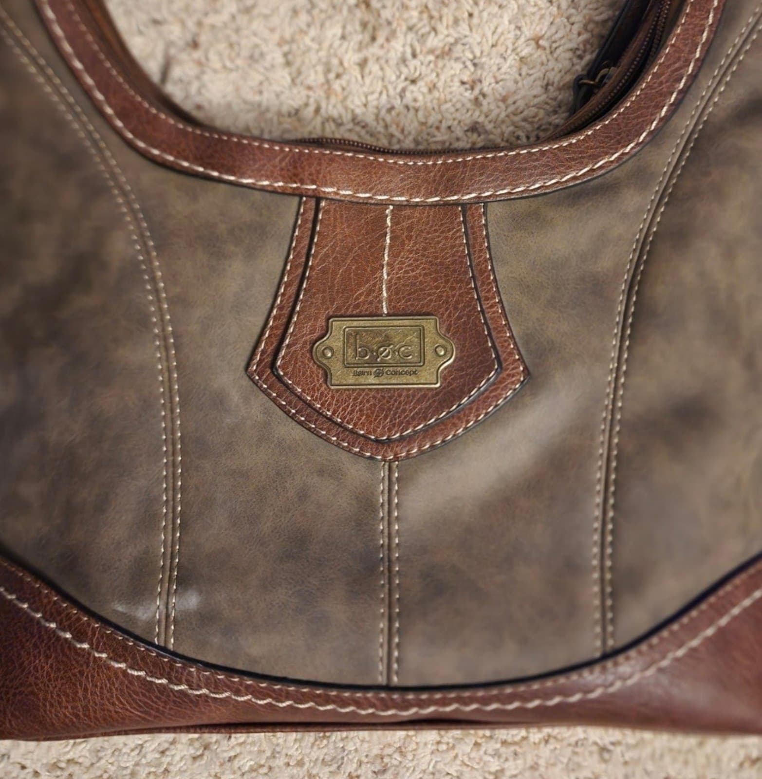 BOC Crossbody Bag - Thumbnail 3