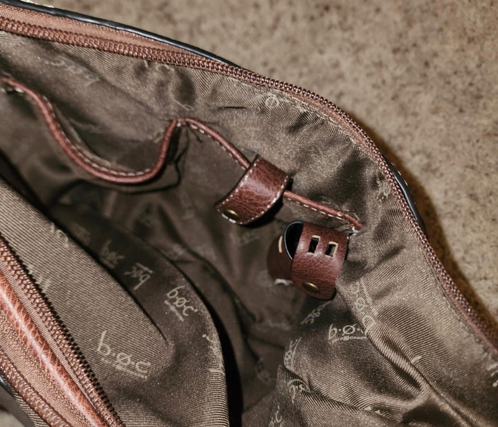 BOC Crossbody Bag - Thumbnail 6