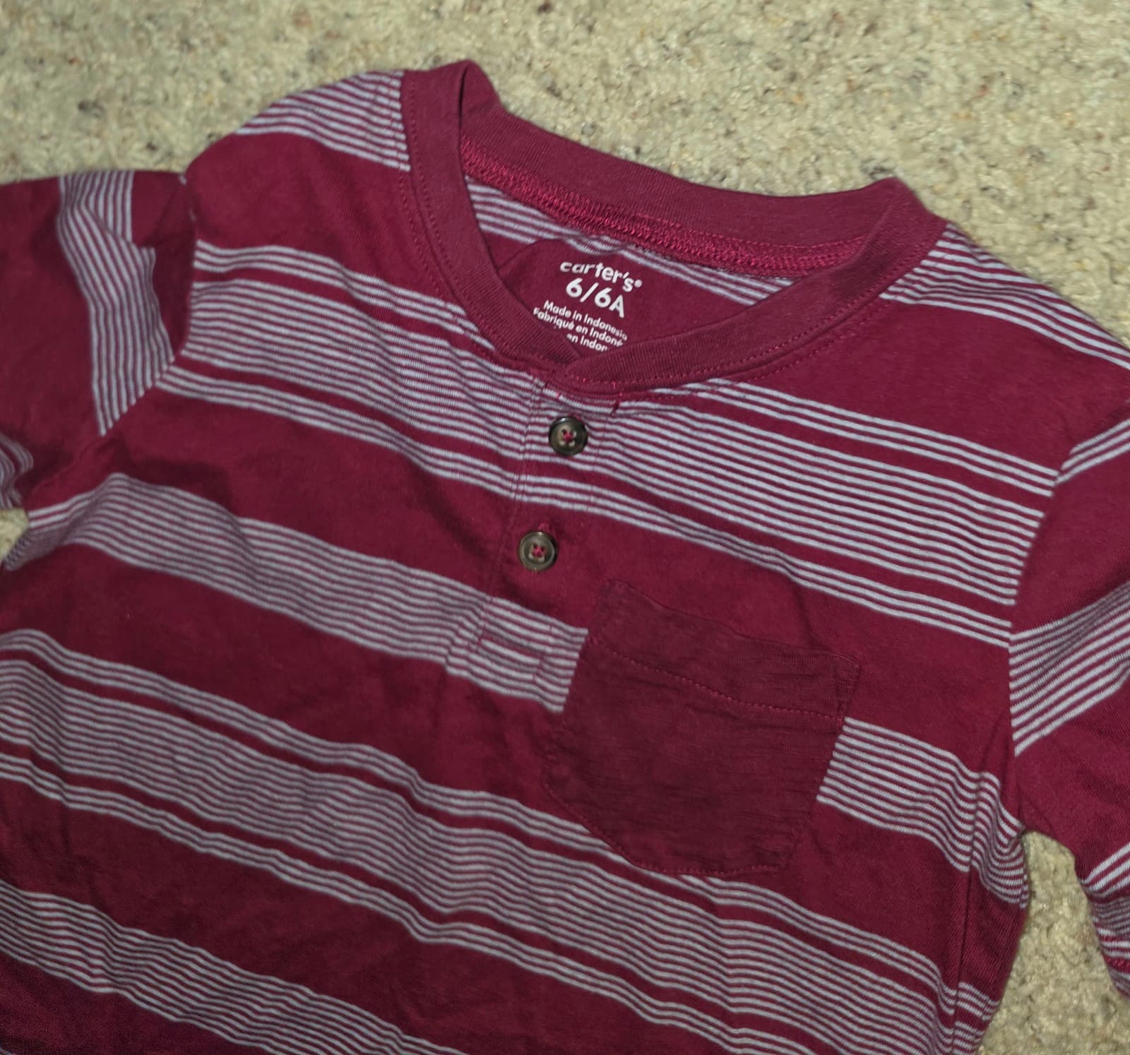 Boys shirt sz 6 - Thumbnail 2