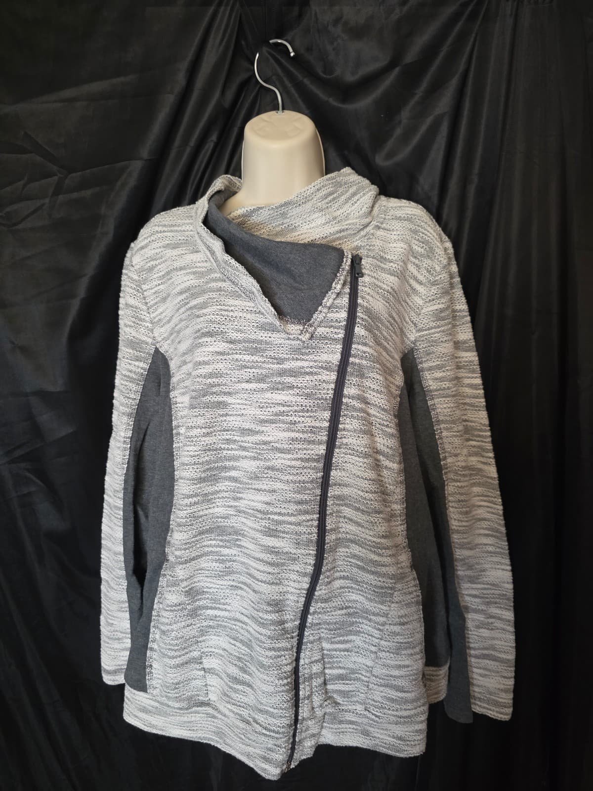 Women's Sweater sz 2X - Thumbnail 2