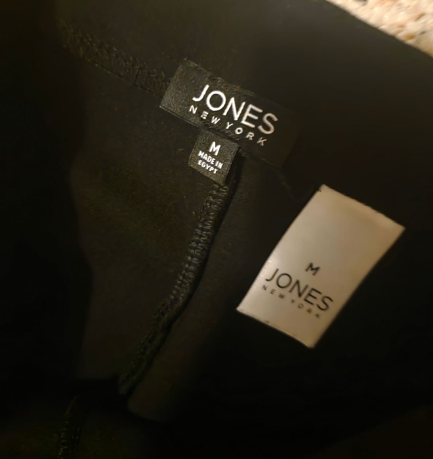 Women's Black Pants sz M by Jones New York - Thumbnail 3