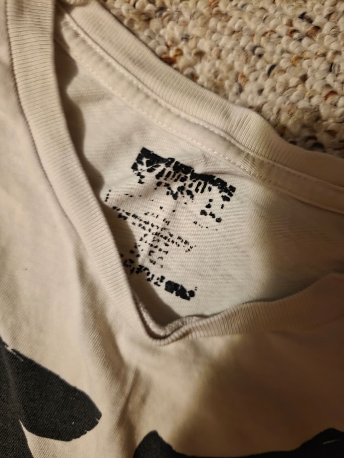 Men's Zoo York Shirt sz Medium - Thumbnail 2