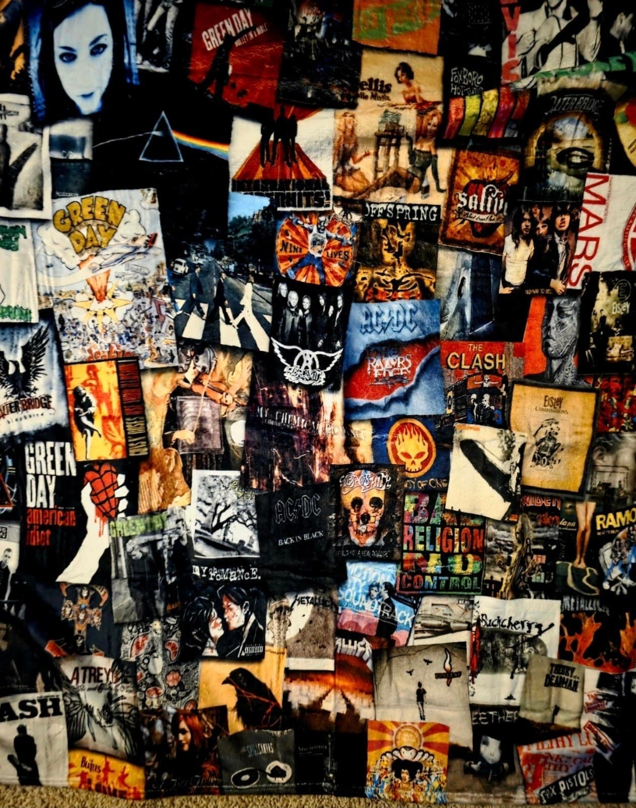 Rock Band Collage Soft Throw Blanket 60"X50" for Music Lovers - Thumbnail 4