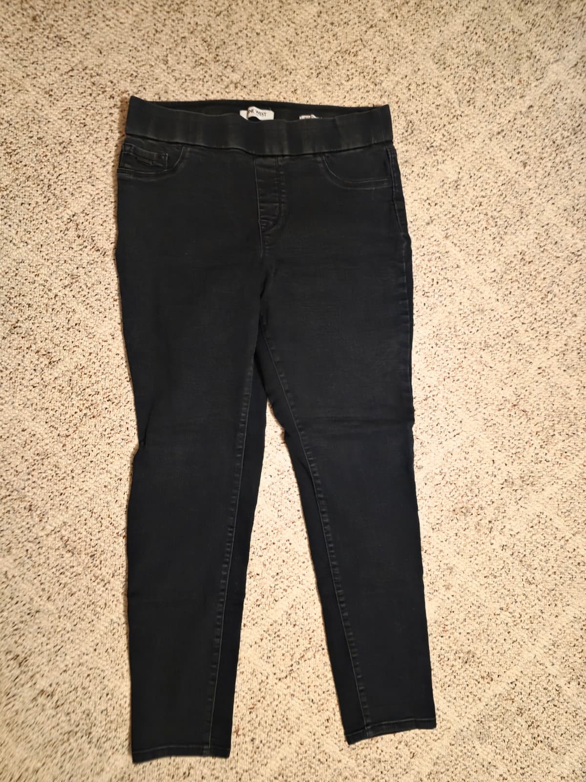 Women's Straight Leg Jeans sz 10 - Image 1