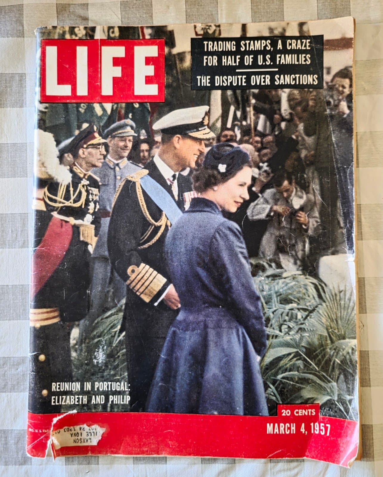 LifeLife Magazine /March 4,1957 Queen Elizabeth - Thumbnail 2