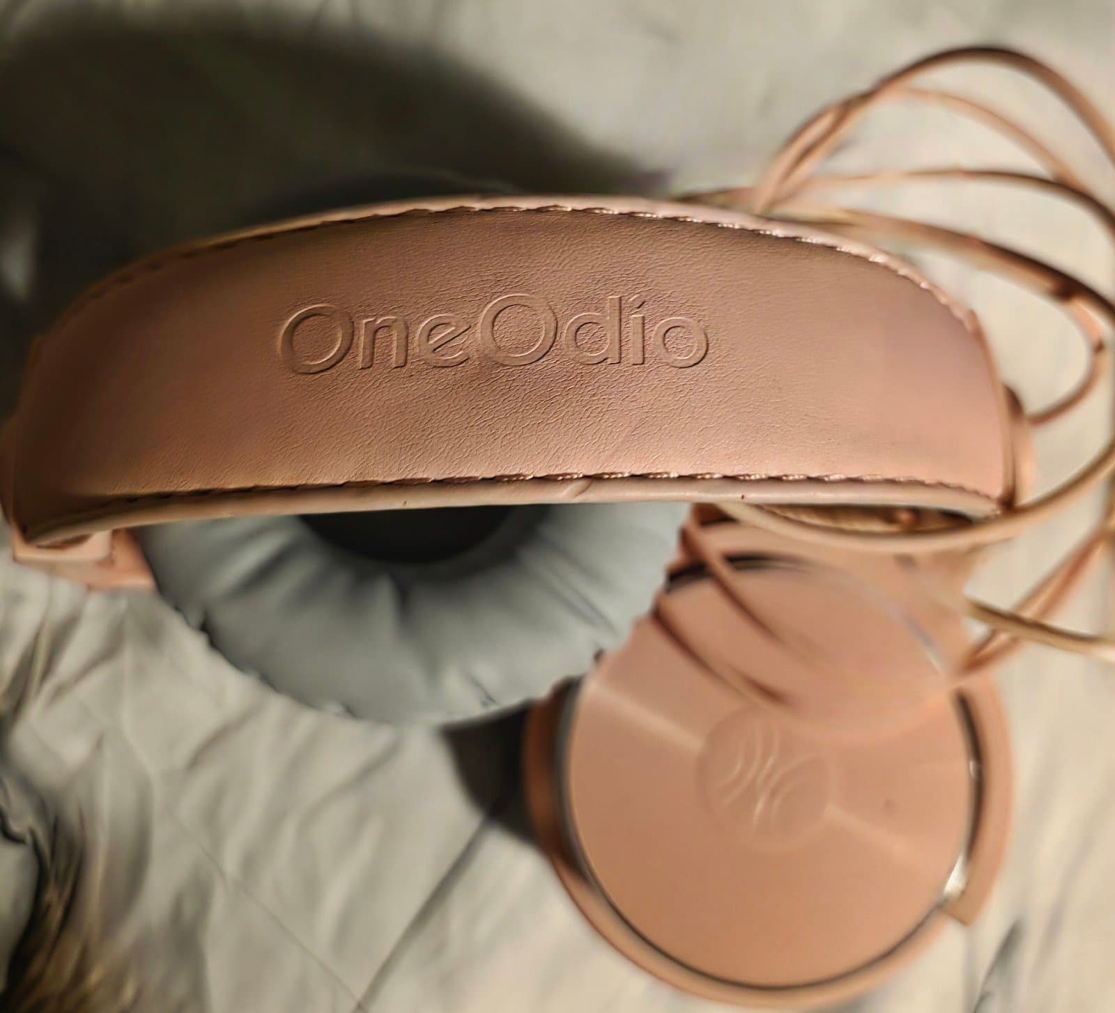 OneOdio Wired Over Ear Headphones Studio Monitor & Mixing DJ Stereo Headsets - Image 1