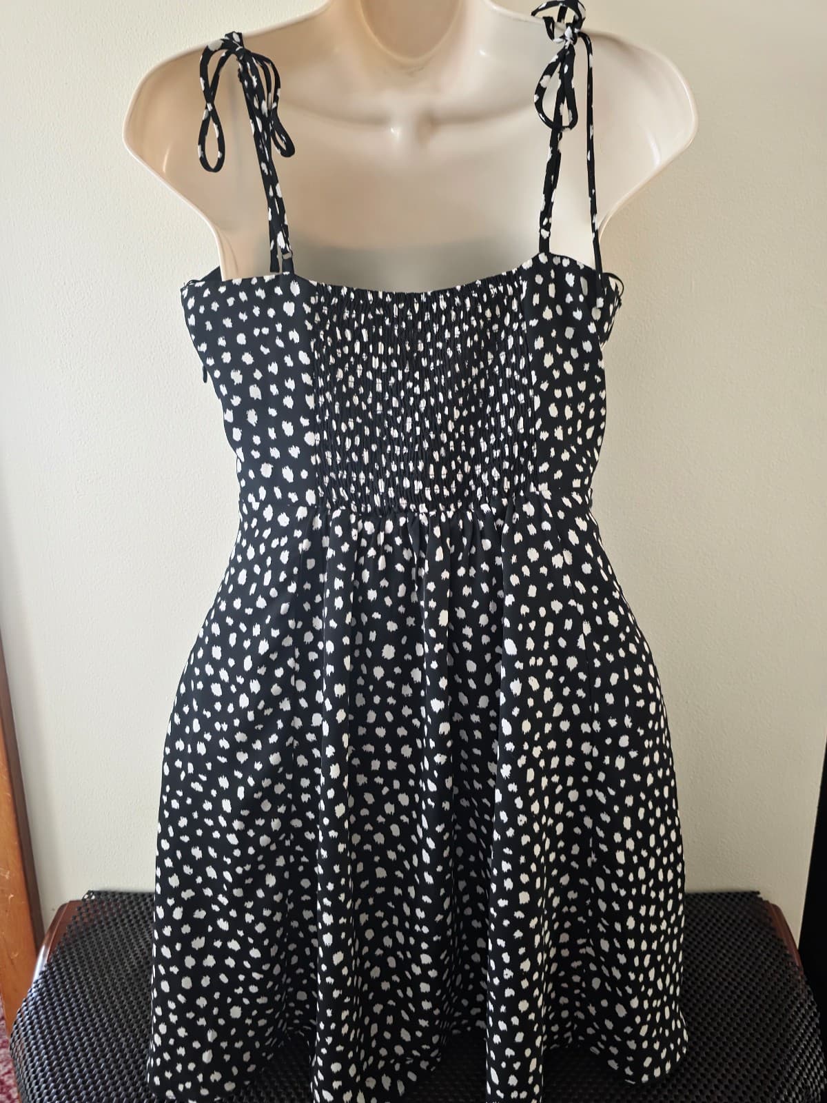 Women's Mini Dress sz Small by Lola Grace - Thumbnail 3