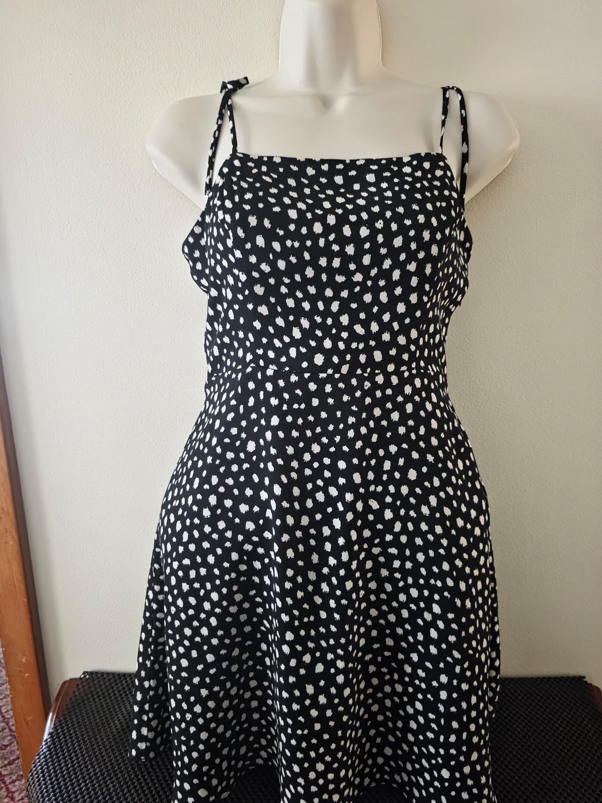 Women's Mini Dress sz Small by Lola Grace - Thumbnail 2