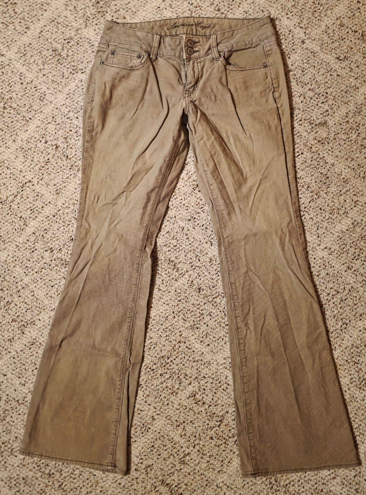 Women's size 6 Boot Cut American Eagle Jeans - Image 1