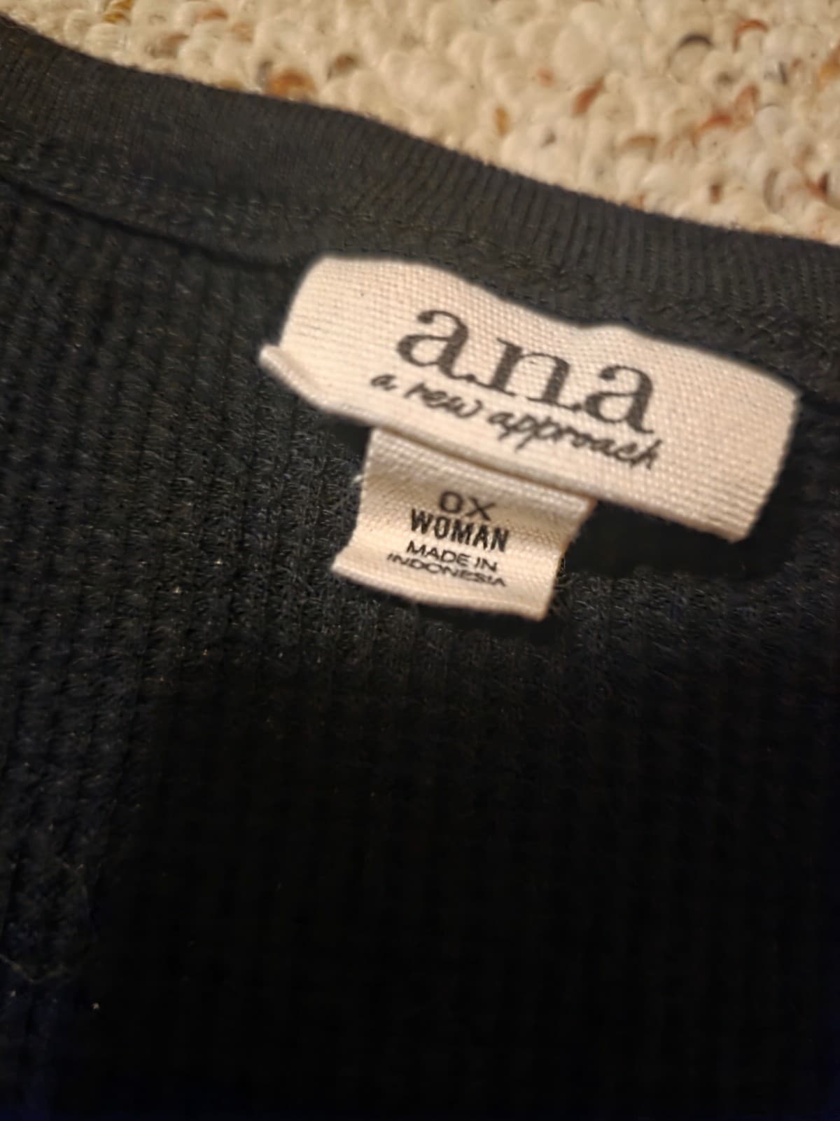 Women's Black Shirt sz XL - Thumbnail 3