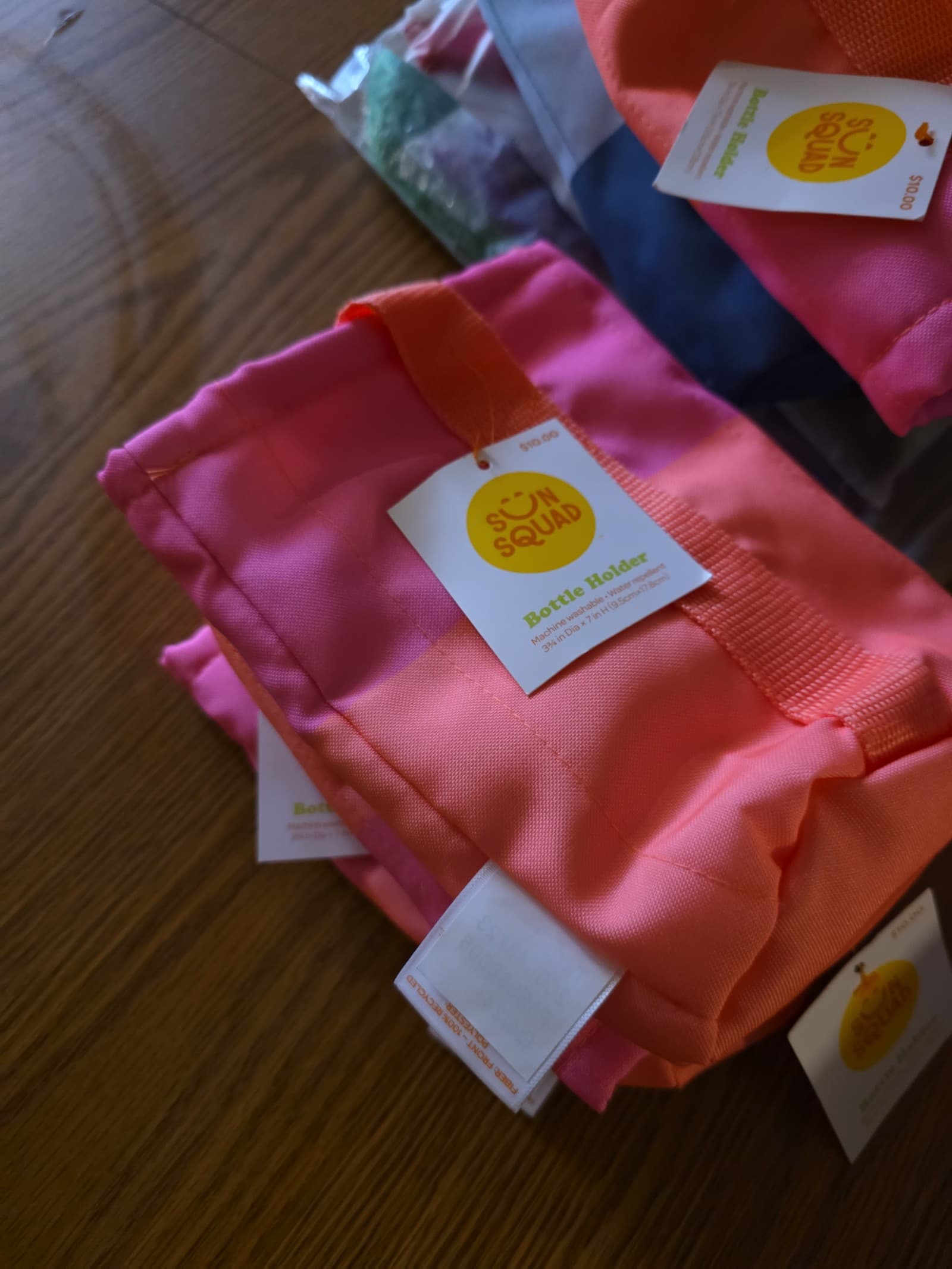 Water Bottle Carrier by Sun Squad - Thumbnail 3