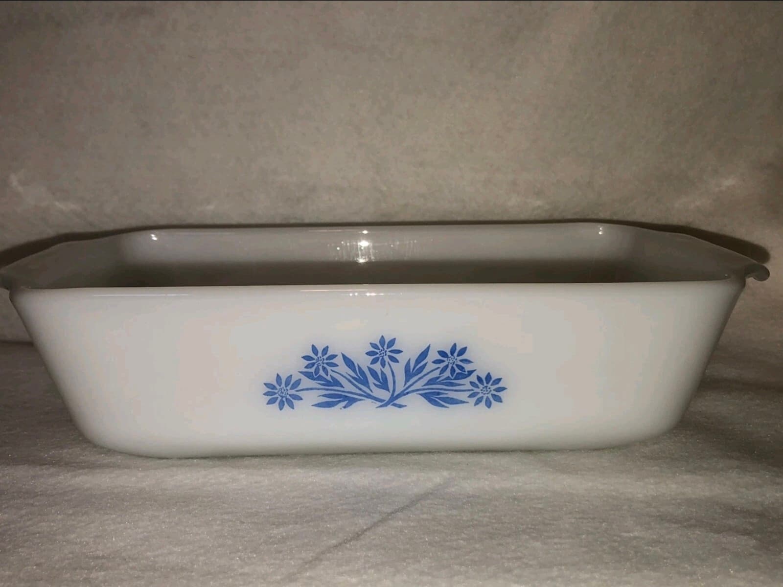 Vintage Cornflower Blue FLOWER Fire King 1 QUART Loaf Pan - Thumbnail 2