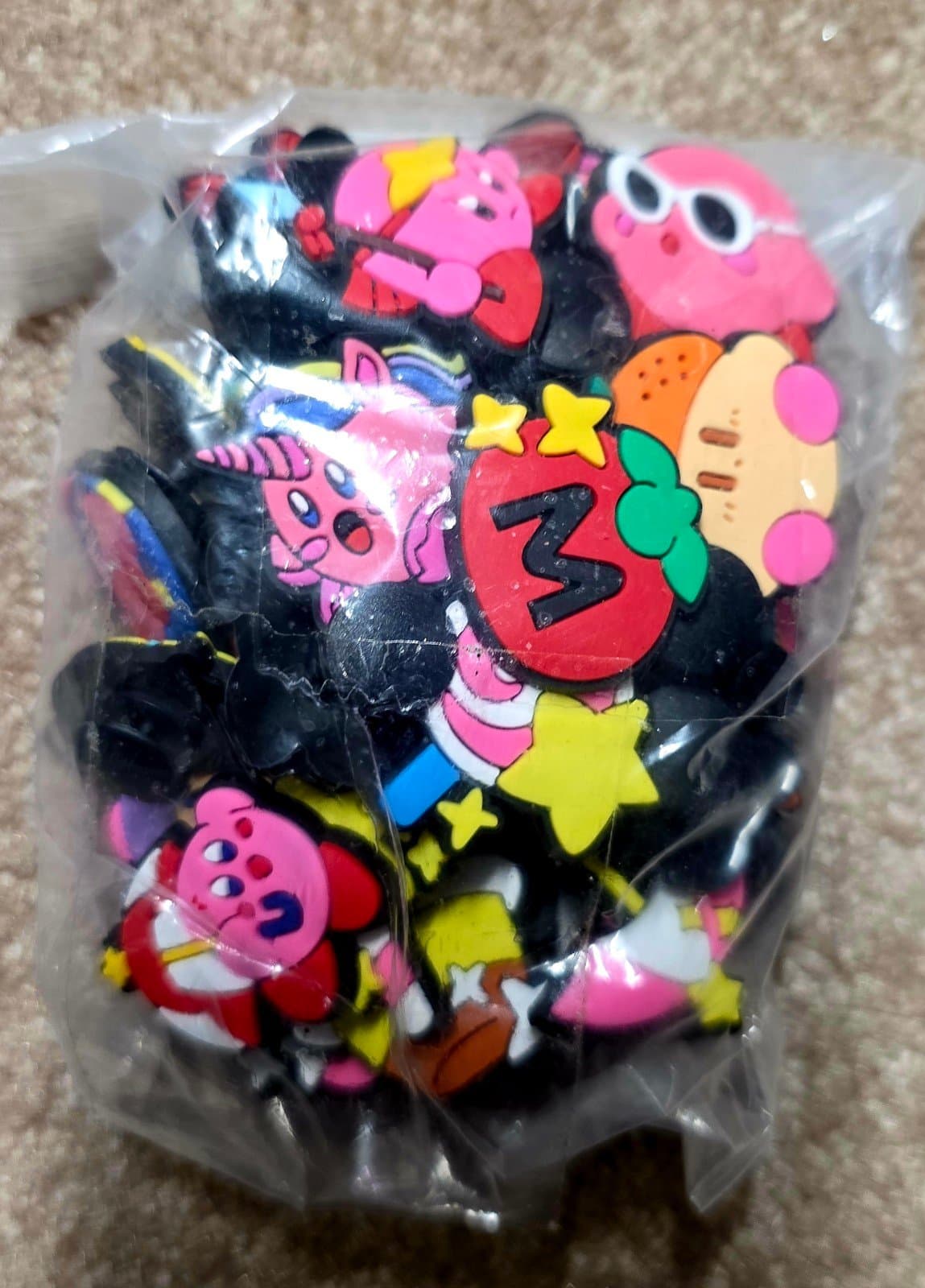 Kirby Croc Charms 30pc - Thumbnail 3