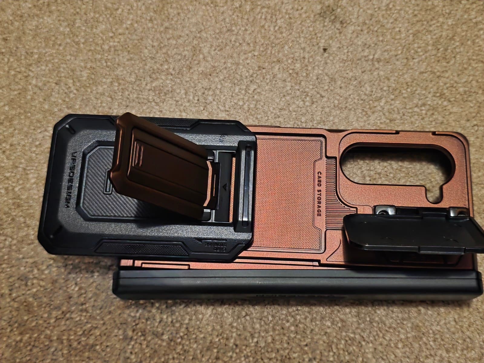 Samsung Galaxy ZFold 6 Metallic Red Case - Thumbnail 7