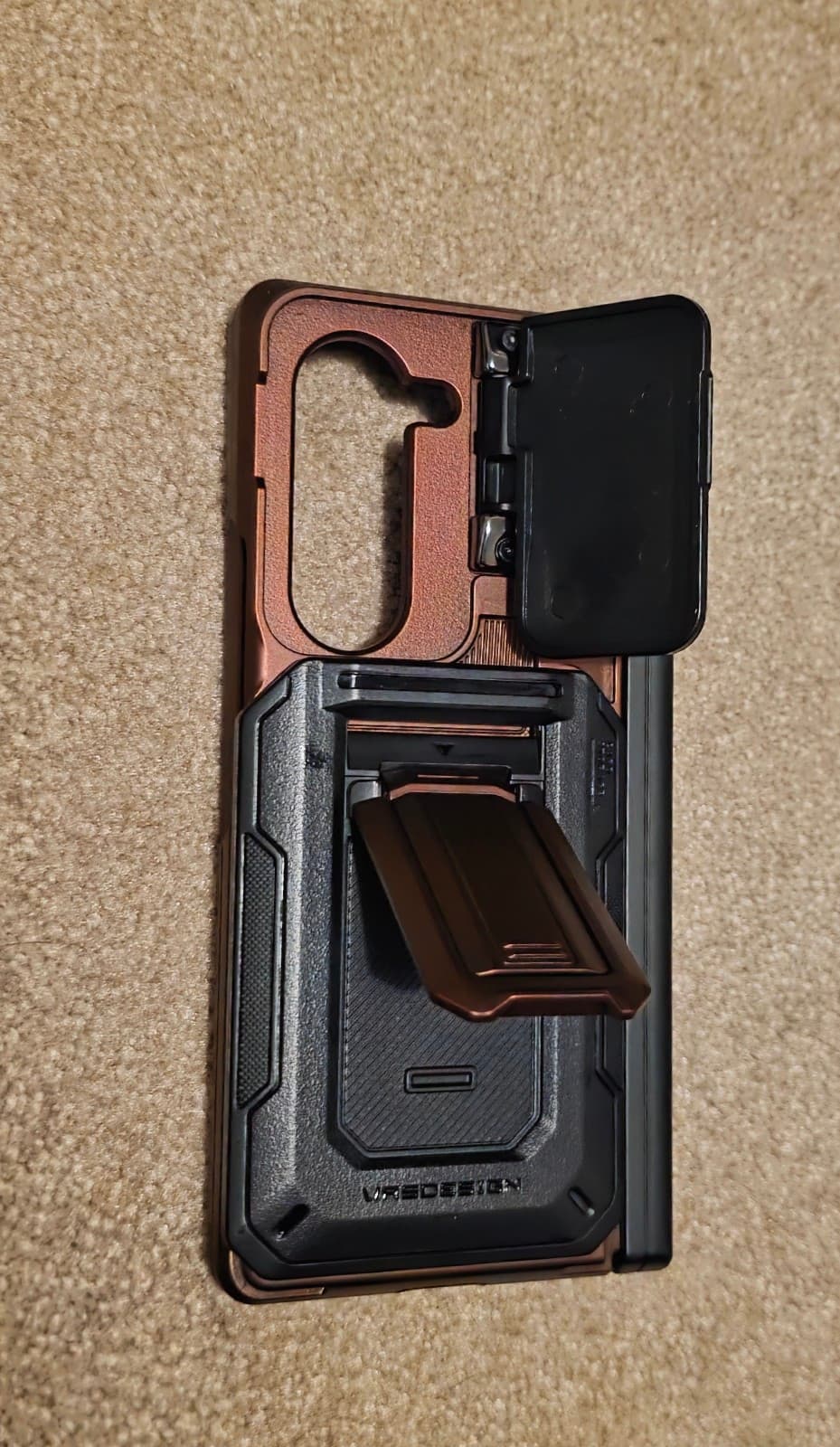 Samsung Galaxy ZFold 6 Metallic Red Case - Thumbnail 6