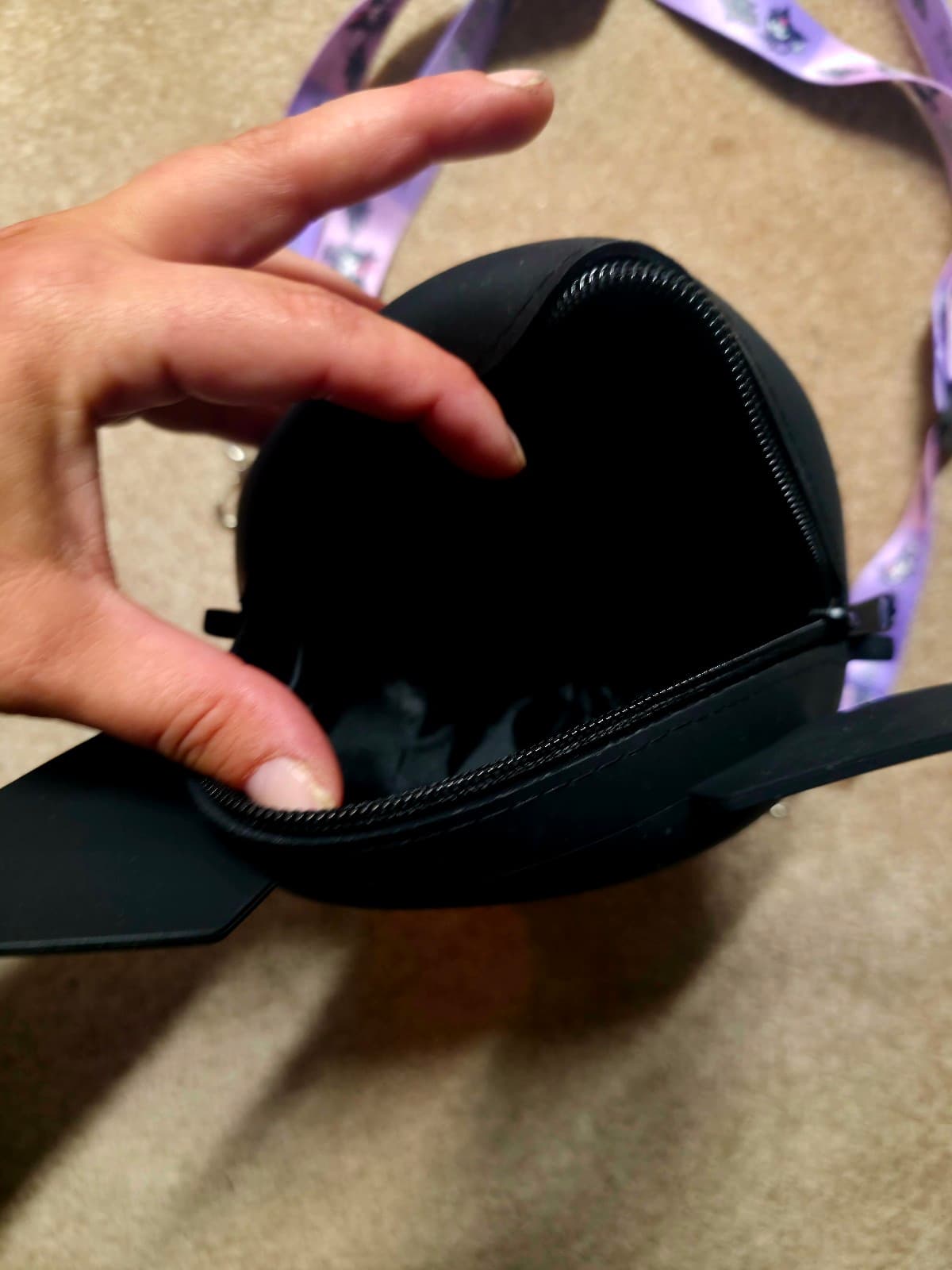 Kuromi Crossbody Bag - Thumbnail 3