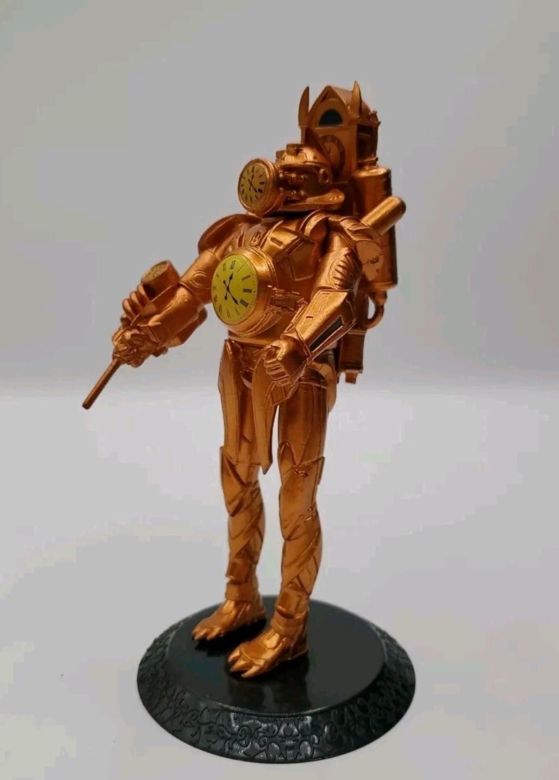 Skibidi Toilet Golden Clock Man Time Action Figure - Thumbnail 2