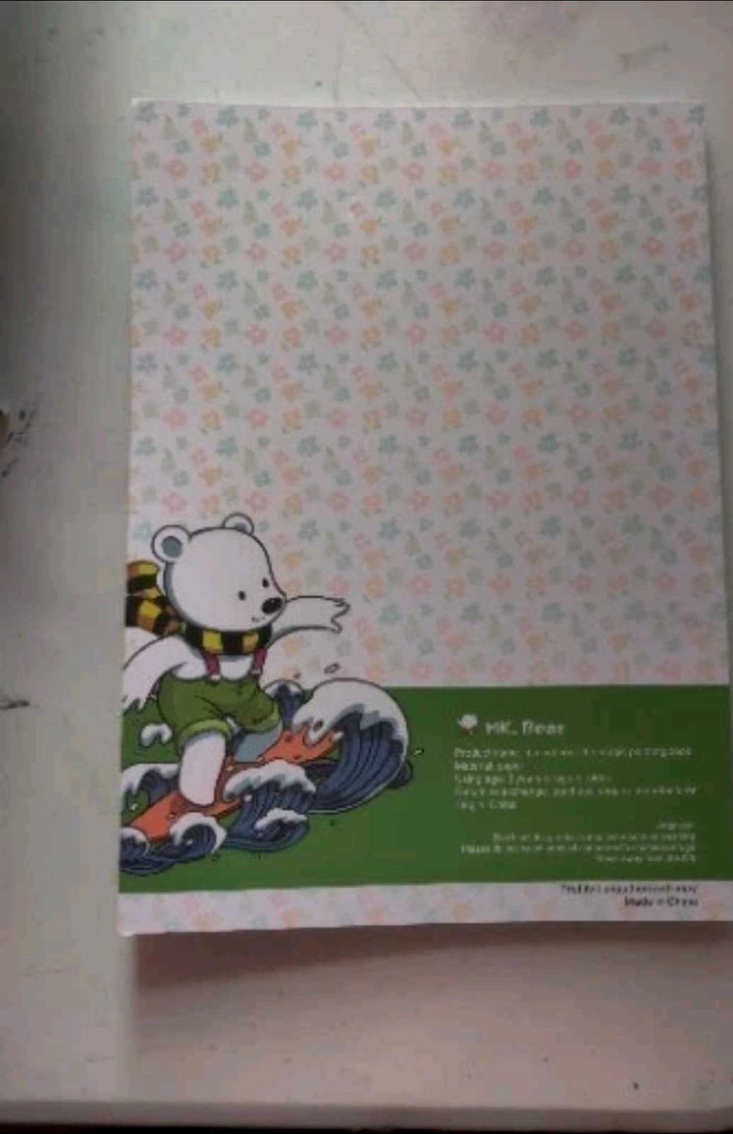 Maika Xiong &Friends Ma Cut Bear The Magic Painting Book - Thumbnail 2