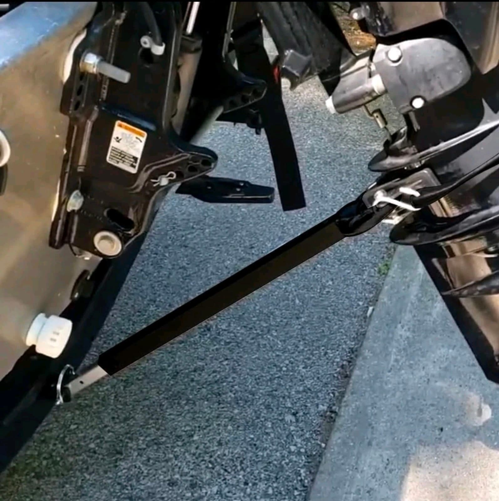 JY PERFORMANCE Adjustable Boat Transom Saver for Outboard Motor, Black+Silver - Thumbnail 5