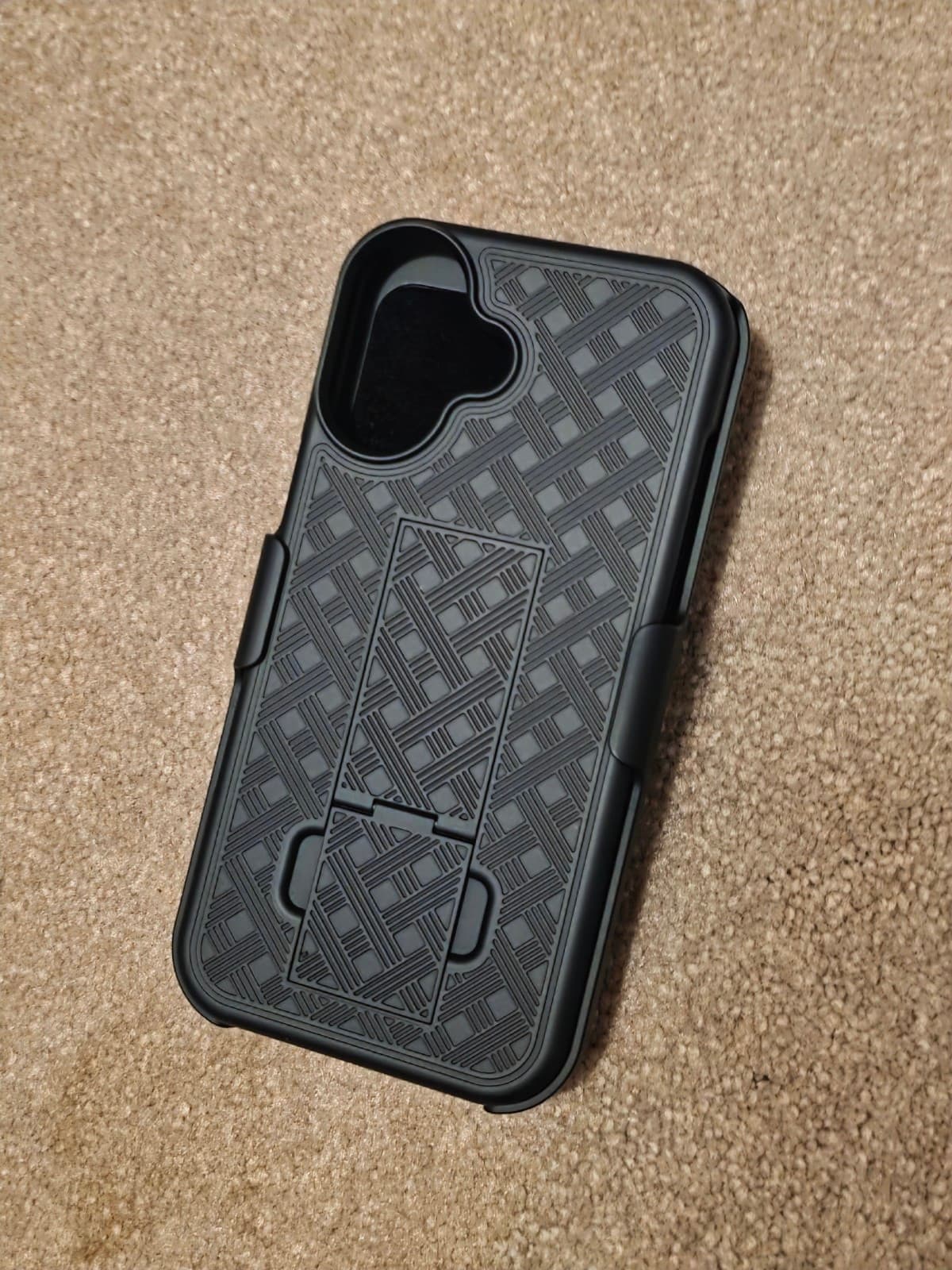 iPhone 16 Case Black - Thumbnail 2