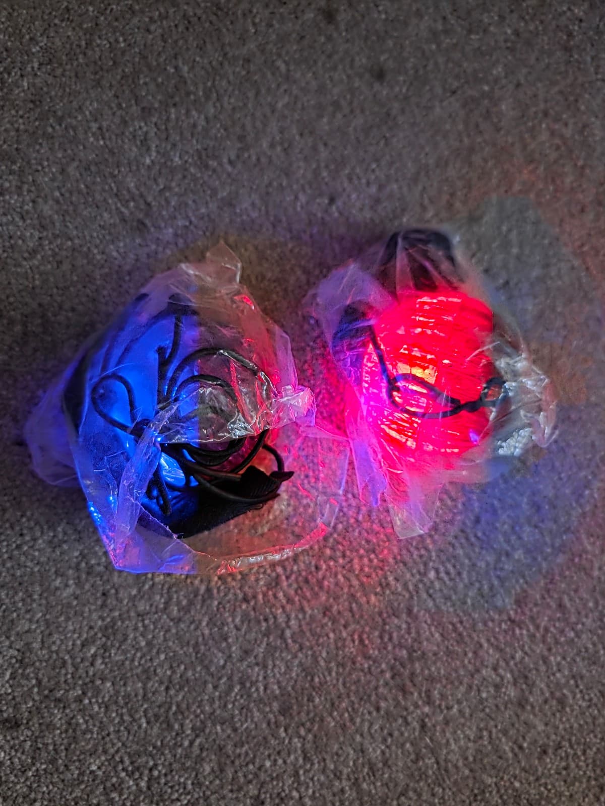 Light up Dog Toys on String - Thumbnail 4