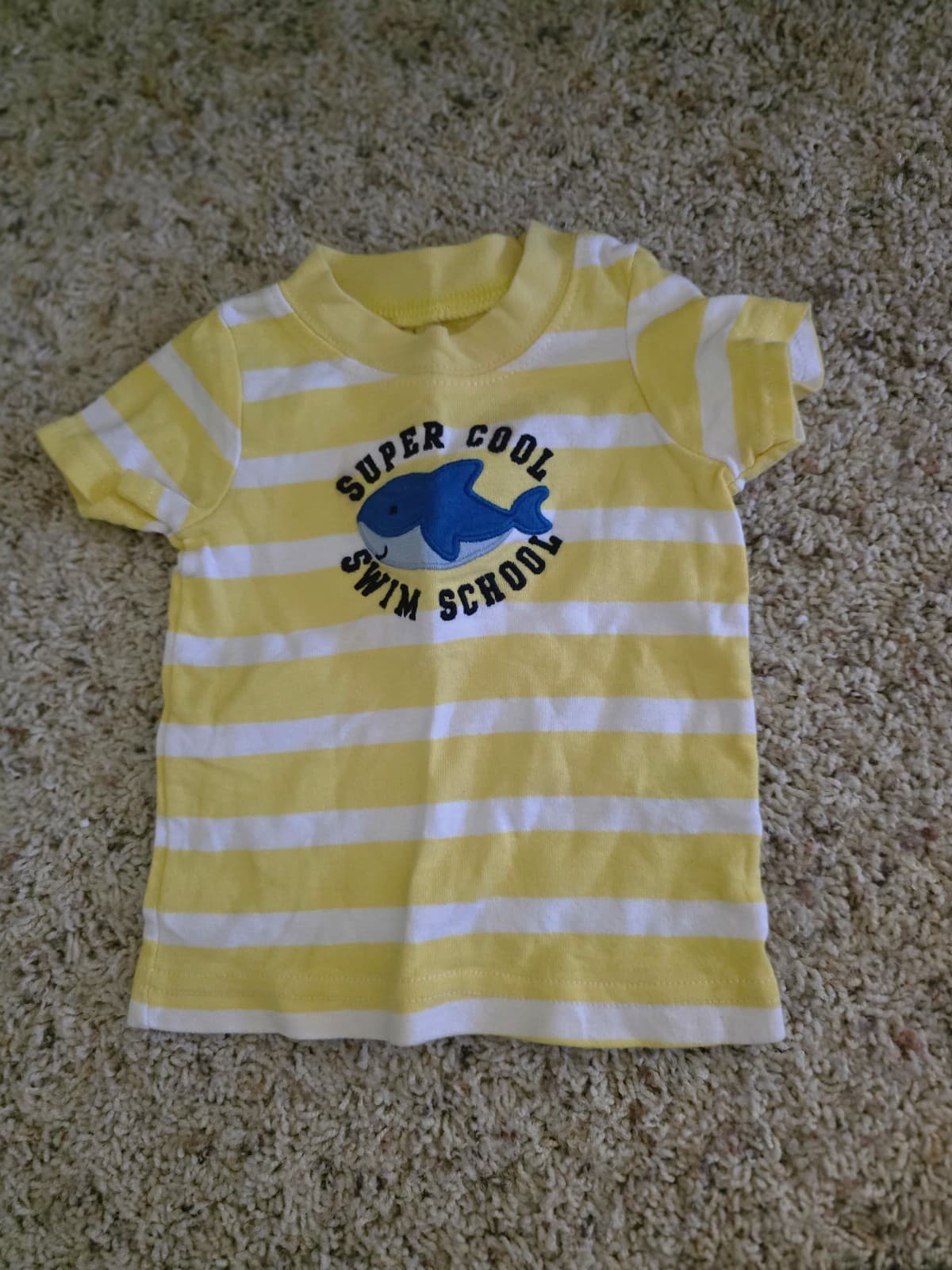 Boys Short sz6-9months - Image 1