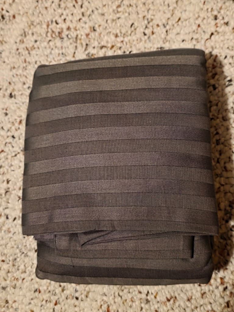 Egyptian Cotton Grey Strip Pillowcases x2 - Image 1