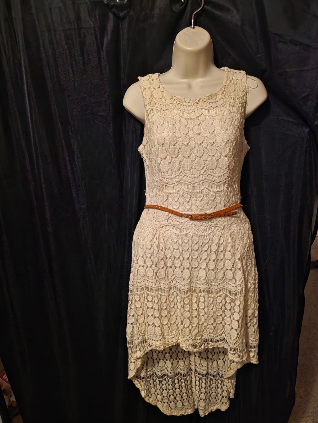 Ivory Dress sz M - Image 1