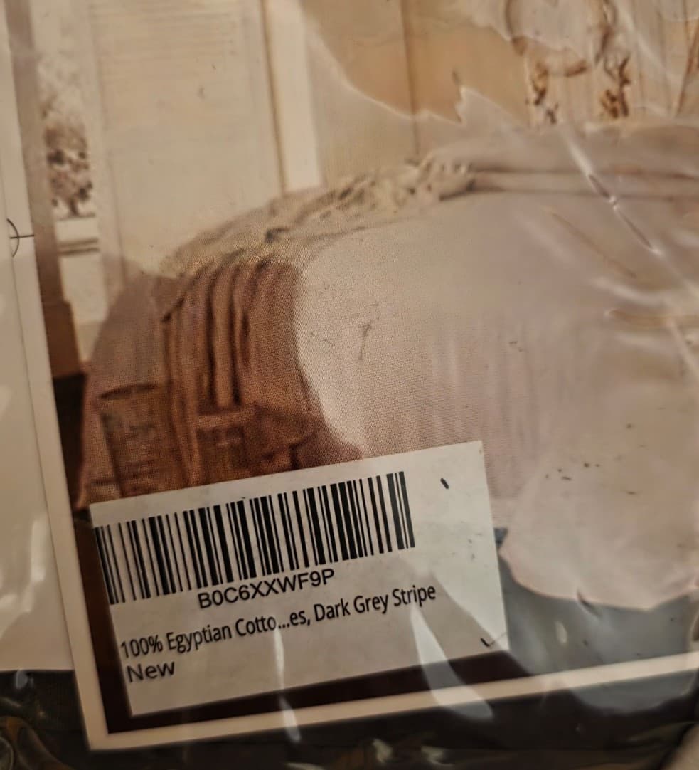 Egyptian Cotton Grey Strip Pillowcases x2 - Thumbnail 4