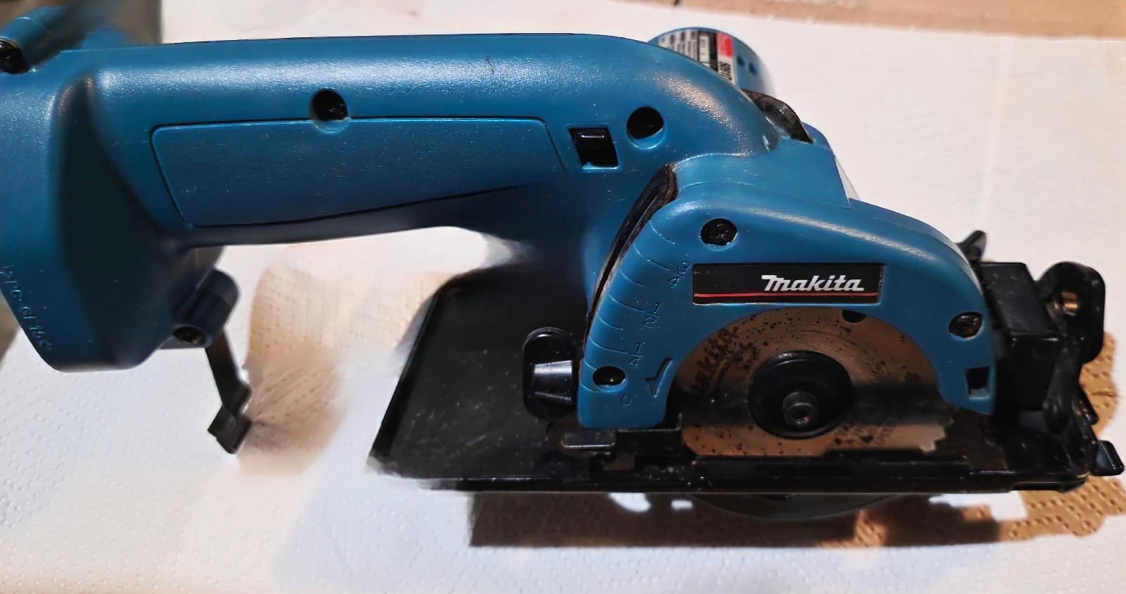 Makita 5091D Cordless Circular Saw - Image 1