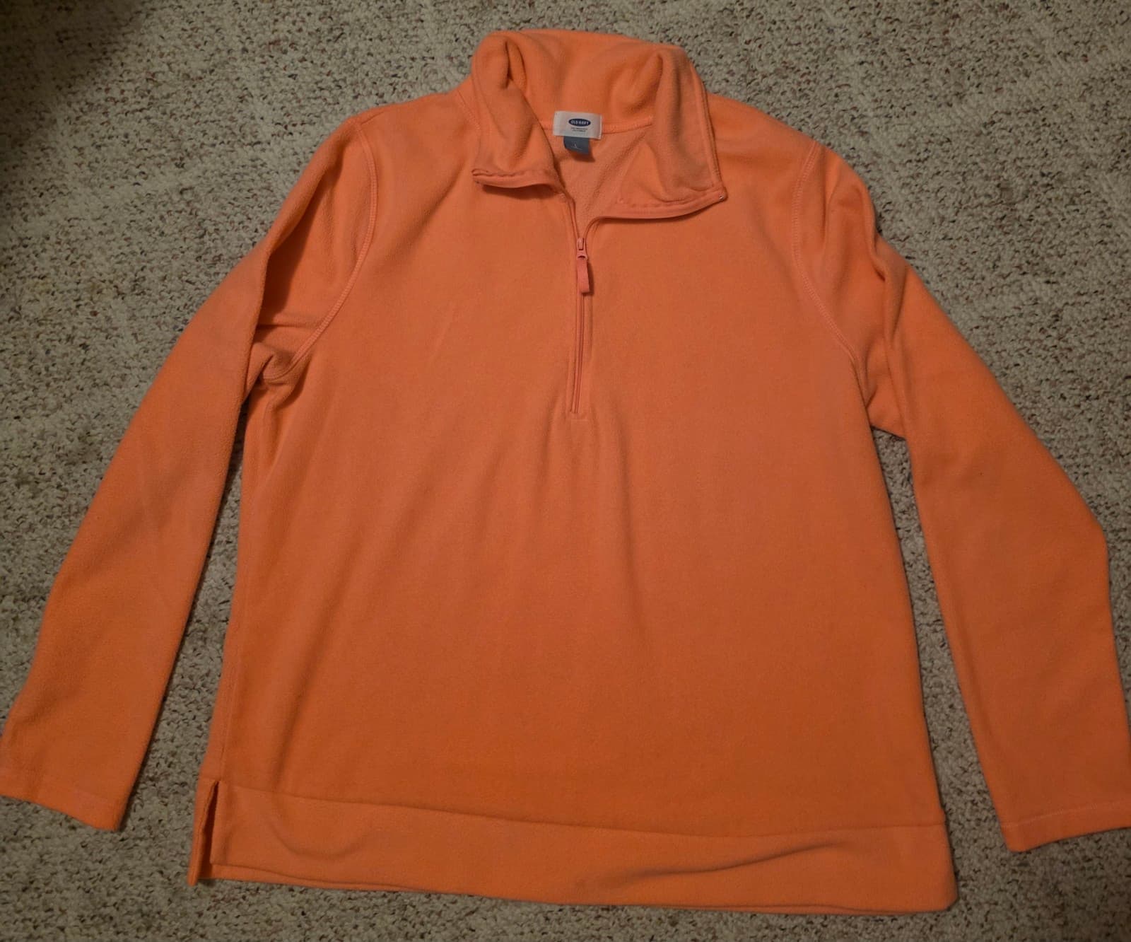 Women's Athletic Long Sleeve Shirt sz L - Thumbnail 2