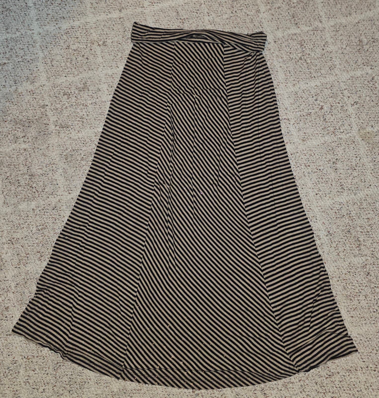 Maxi Skirt sz L - Thumbnail 2