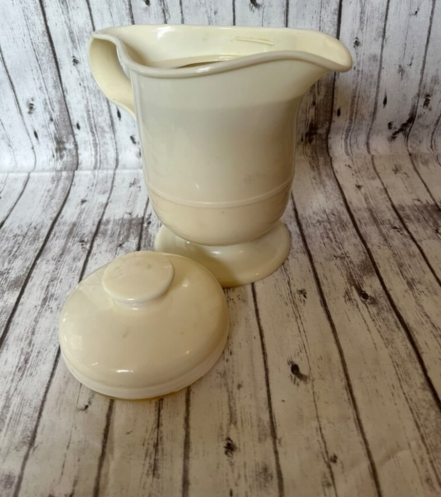 Vintage JSNY Glass Lined Insulated Cream Color Pitcher - Thumbnail 3