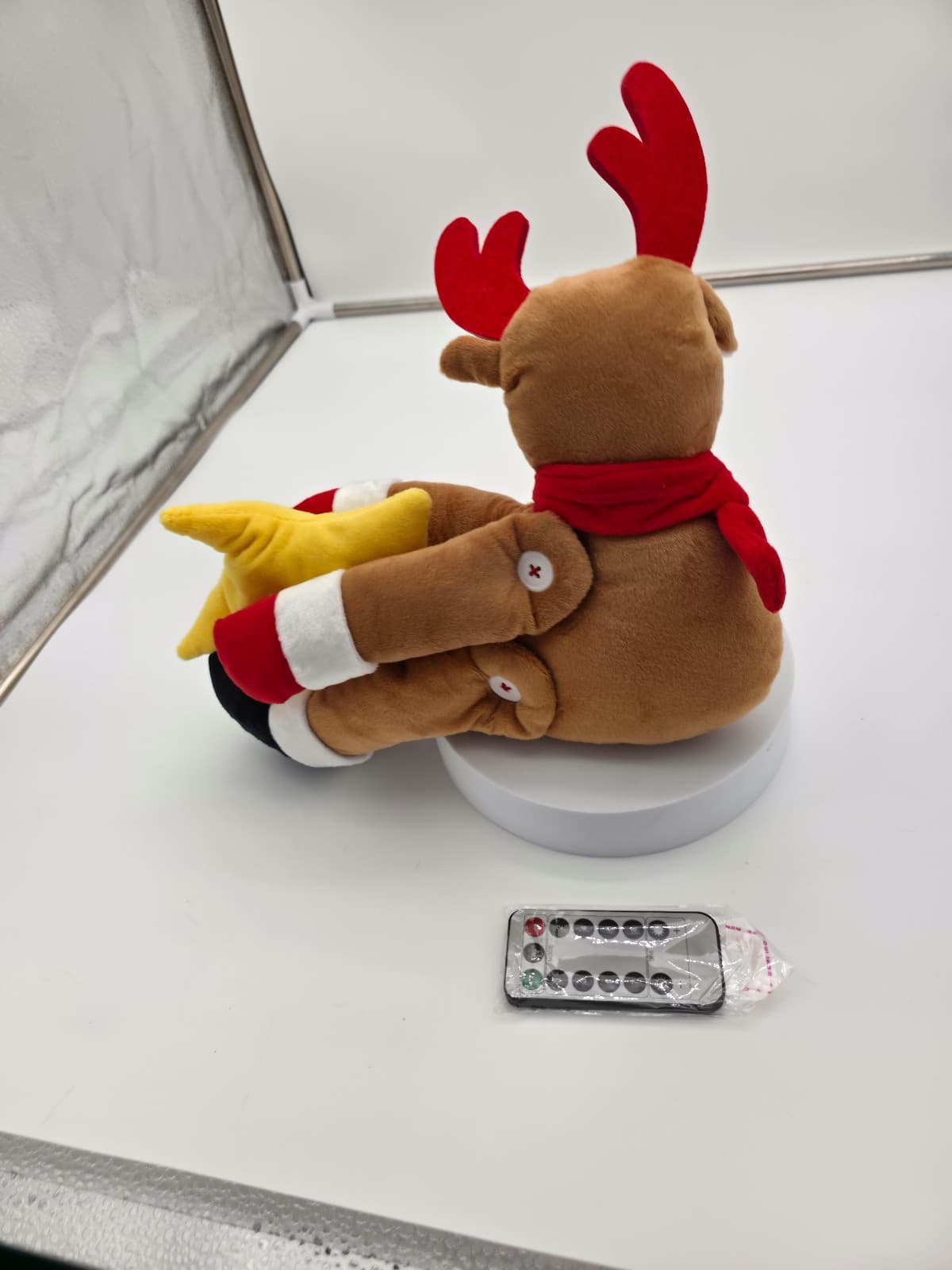 Rudolf the red nosed reindeer light up with remote - Thumbnail 2