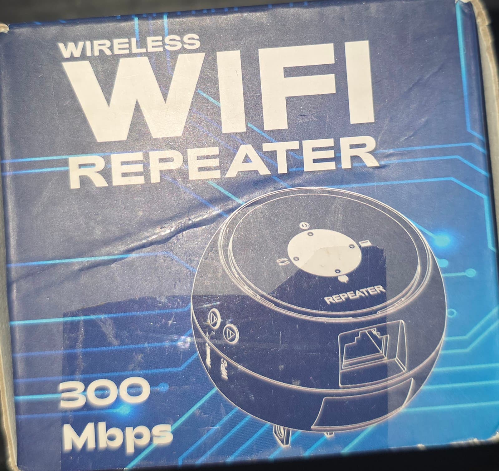 WiFi Repeater Wireless Signal Booster, Covers Up to 2640 Sq.ft and 25 Devices - Image 1