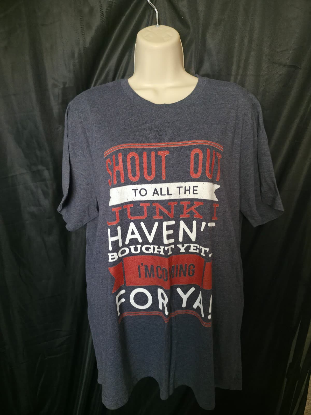 Women's t-shirt size Large - Image 1