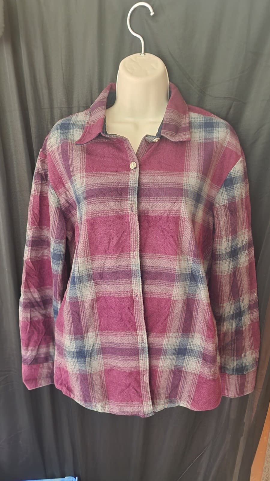 Women's Flannel Shirt sz M - Image 1