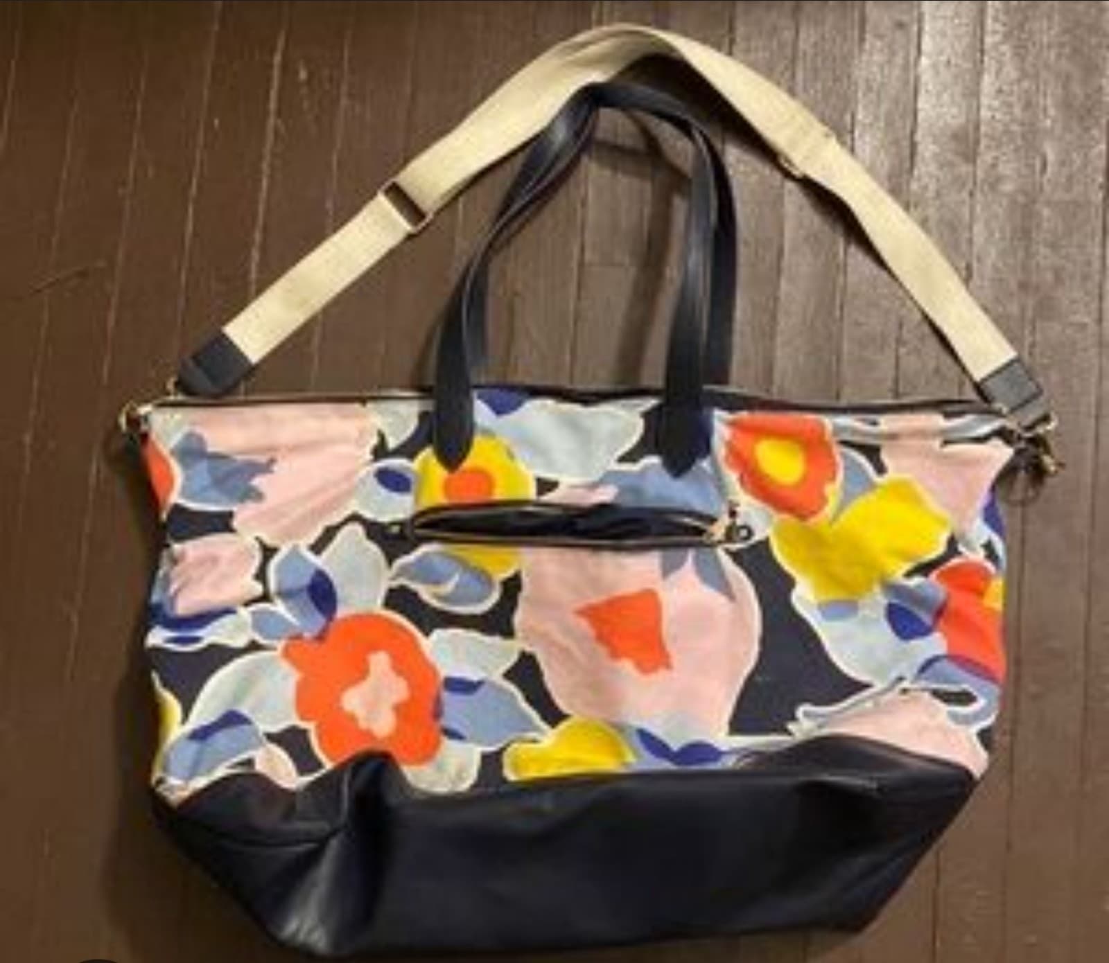 Weekender Bag by A New Day - Thumbnail 2