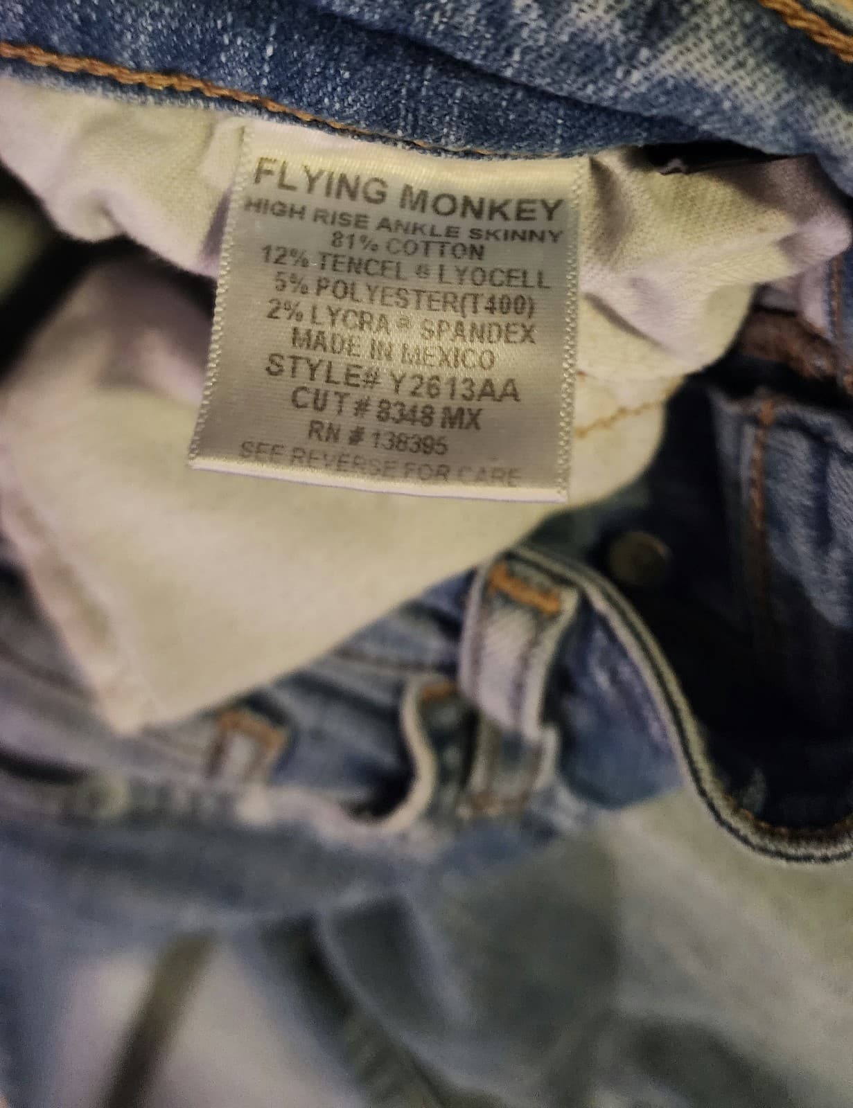 Flying Monkey Button Fly High Rise Ankle Skinny Jeans sz 27 - Thumbnail 2