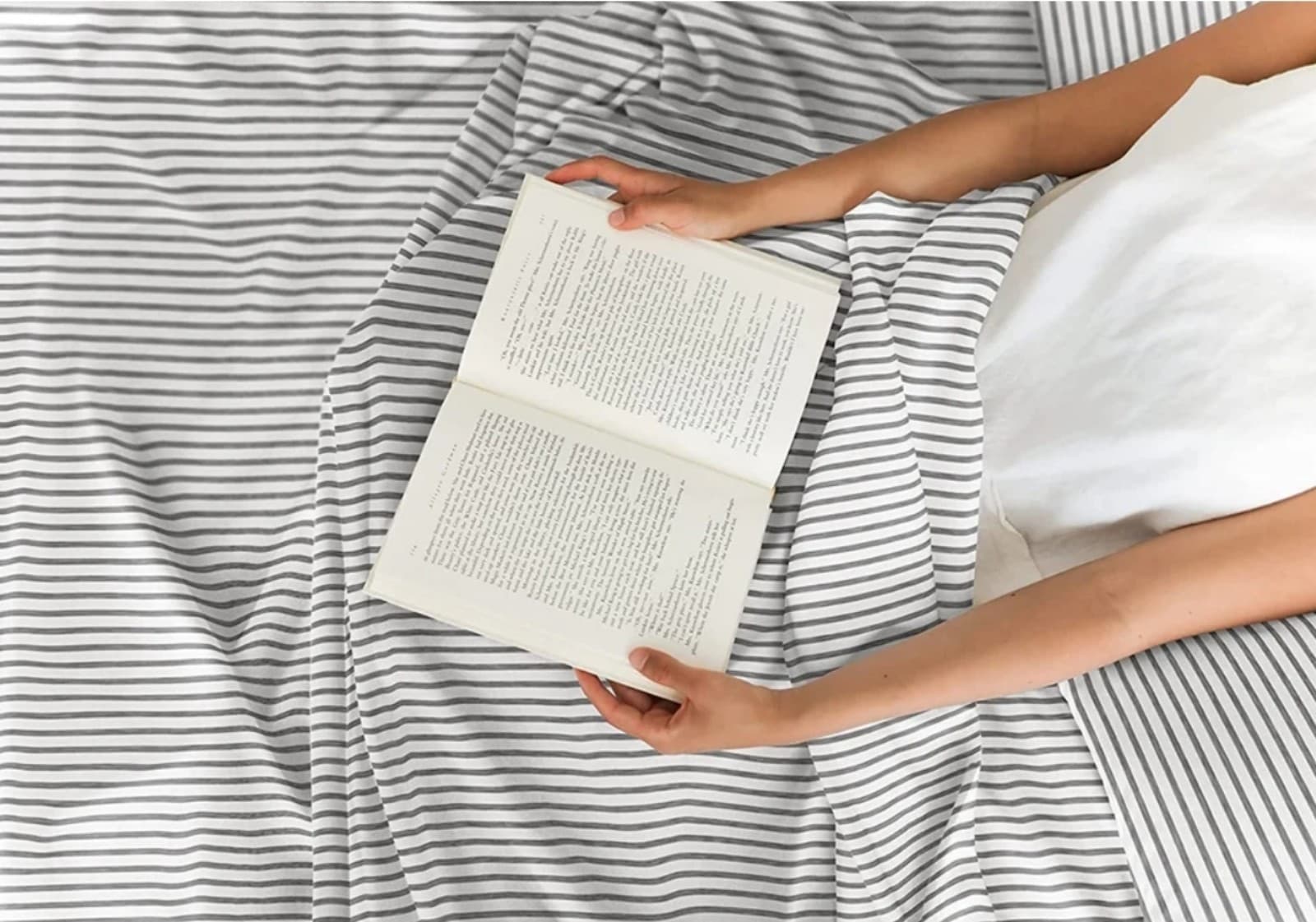 CGK Queen Size Bedding Set - Thumbnail 4