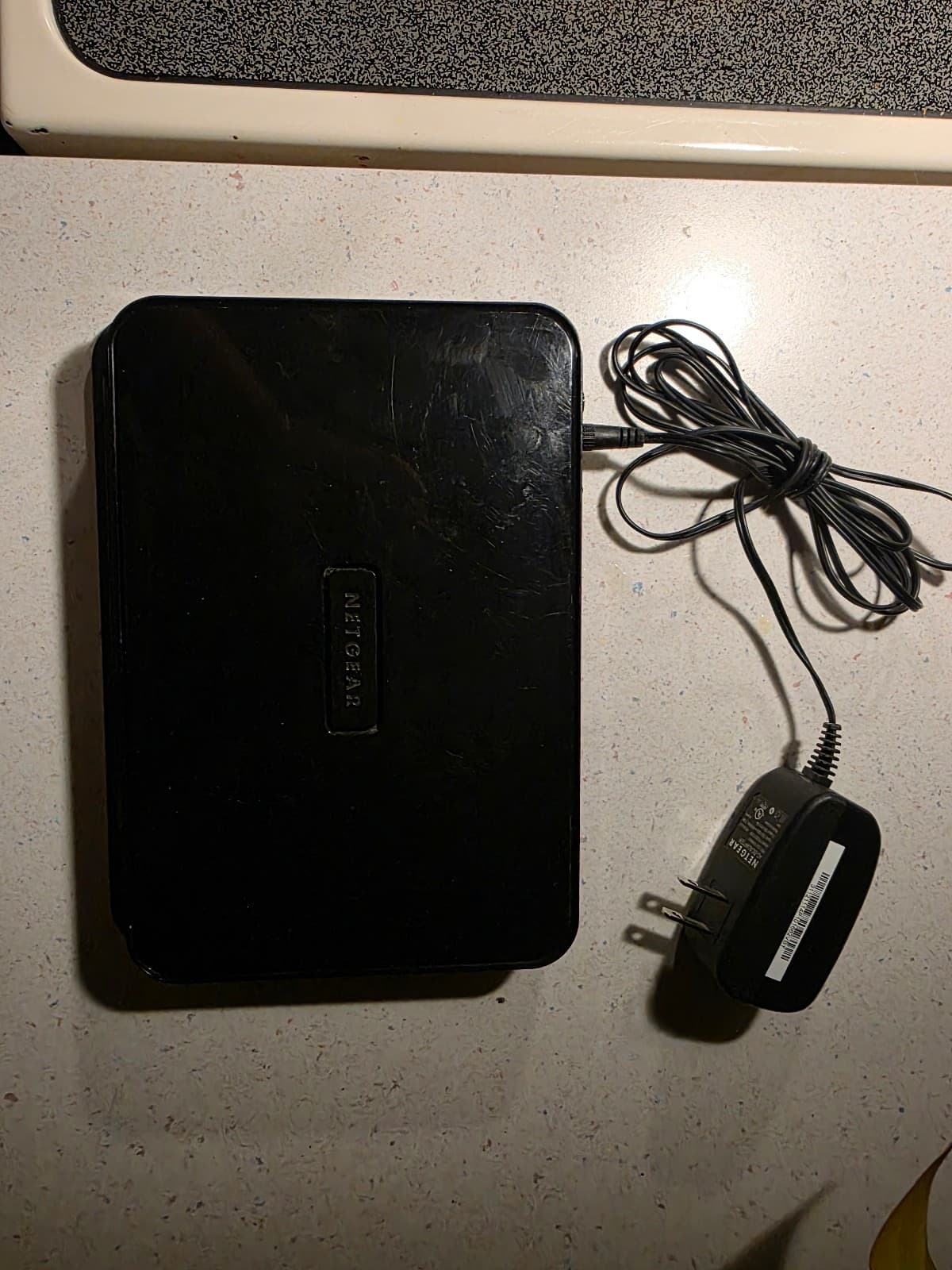 NETGEAR N600 Dual Band Wi-Fi Router (WNDR3400) - Thumbnail 4