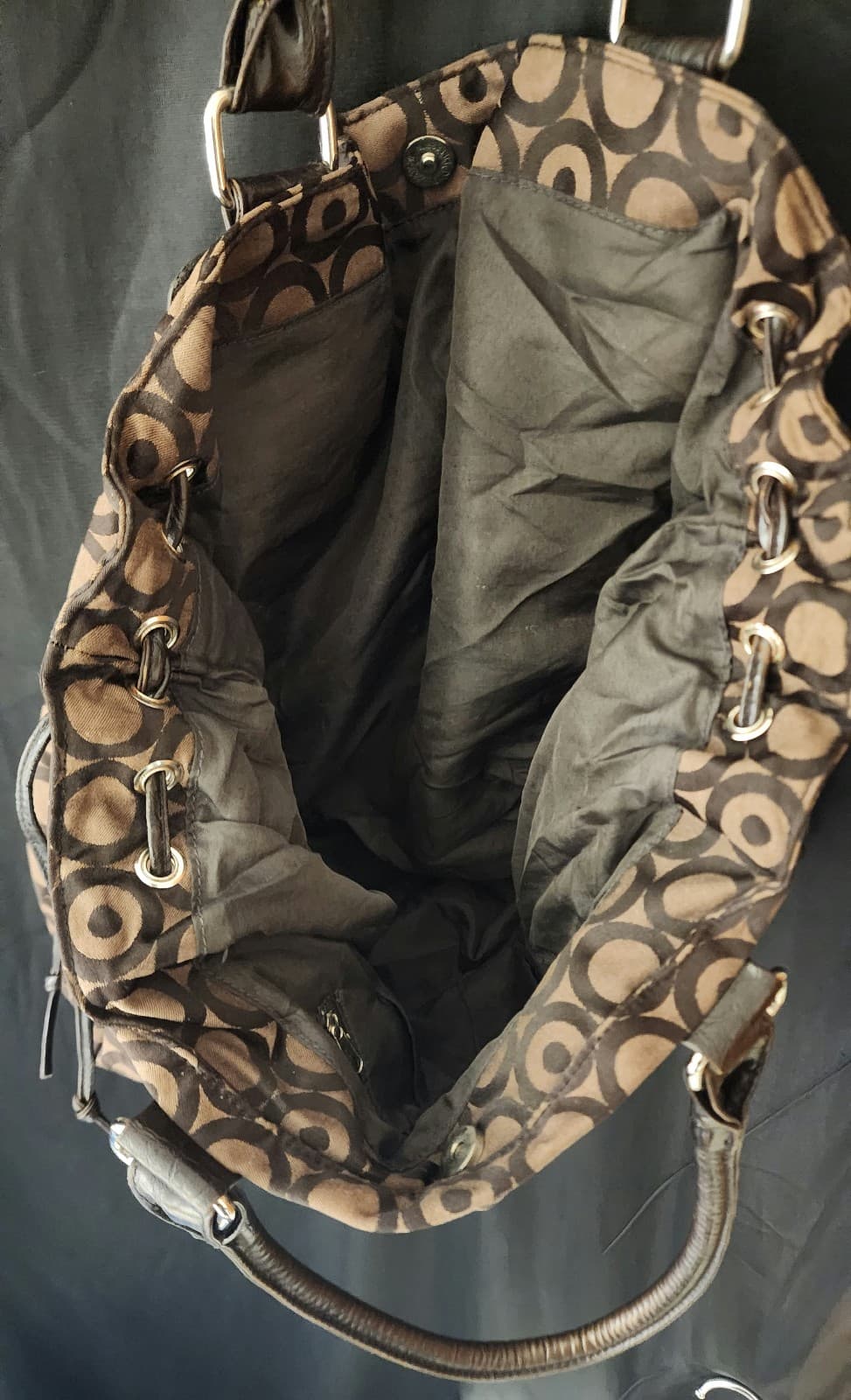 Chateau Carry-all Tote Bag - Thumbnail 4