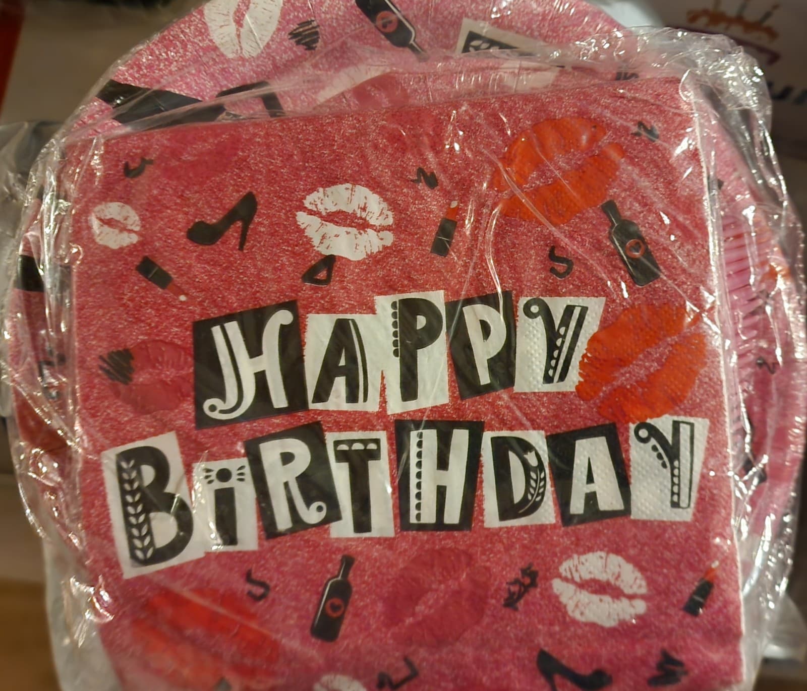 Mean Girls Birthday Party Tableware - Image 1