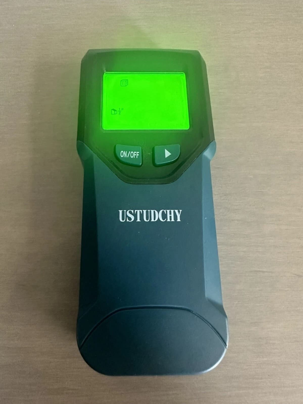 Wall Stud Finder; Model TH410; LCD Display; Detects Wood/Metal Studs Up To 1.5" - Image 1