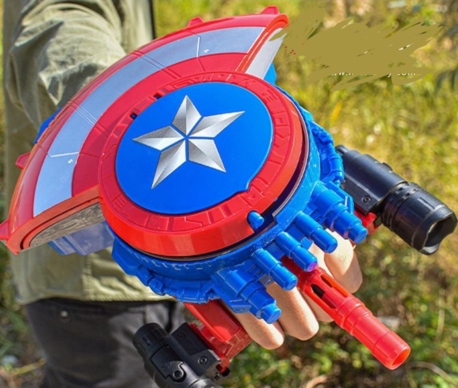 Captain America 2-in-1 Gel Blaster/Nerf Gun Sheild - Image 1