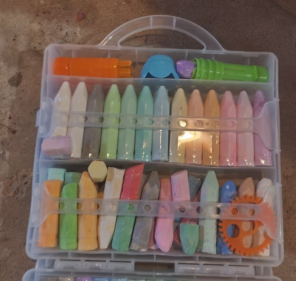 Ultimate Sidewalk Chalk Set - Used - Thumbnail 4
