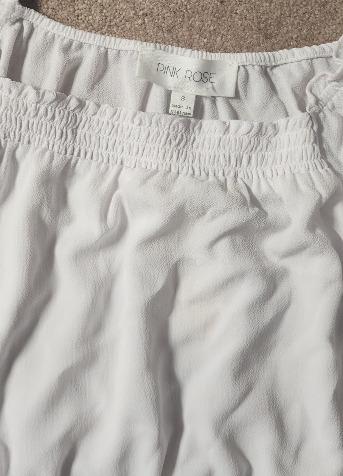 Women's Crop Top sz S - Thumbnail 2